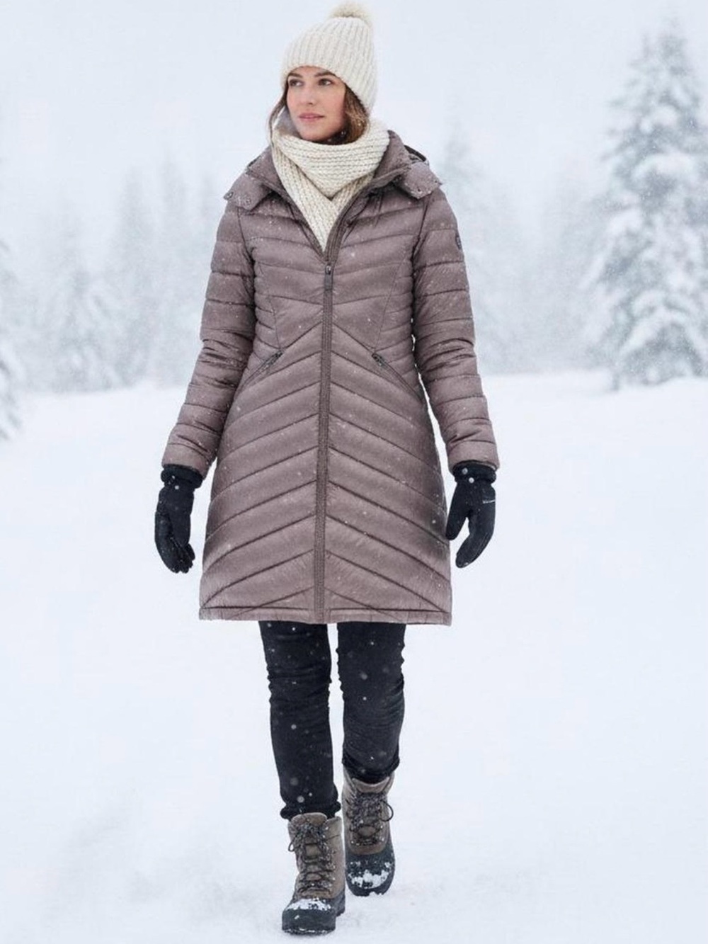 Calvin Klein Puffer Down Jacket
Womens L Light Rose Packable Hooded Metallic EUC